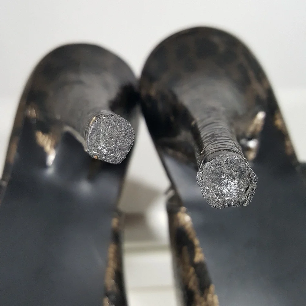 STEVE MADDEN ANIMAL PRINT HEELS
